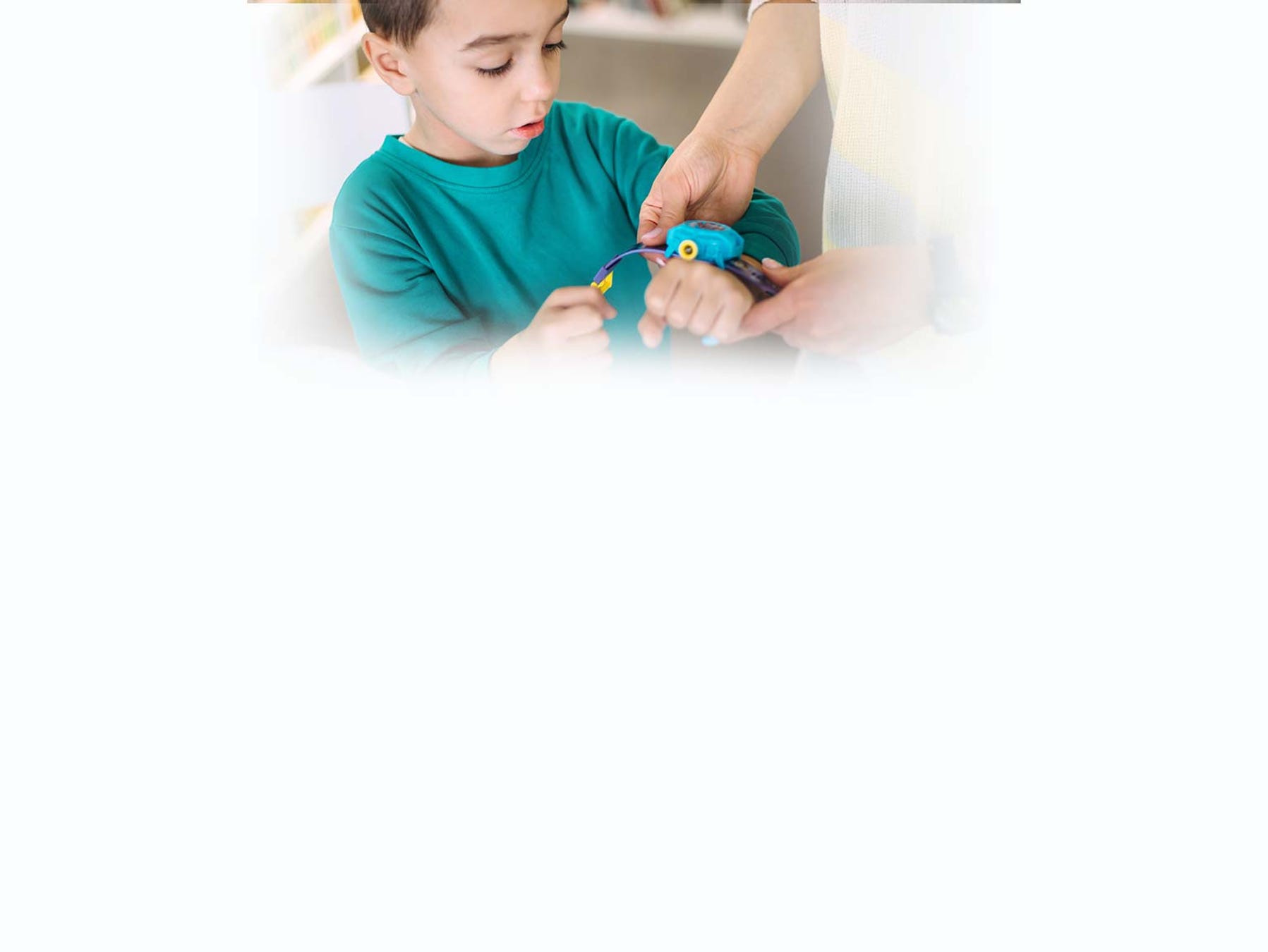 Montre Digitale Enfant avec Chronomètre, Eclairage, Alarme, Date,  Podomètres Marche Non Connecté-Montres Sport pour Fille Garçon avec  Bracelet en Silicone