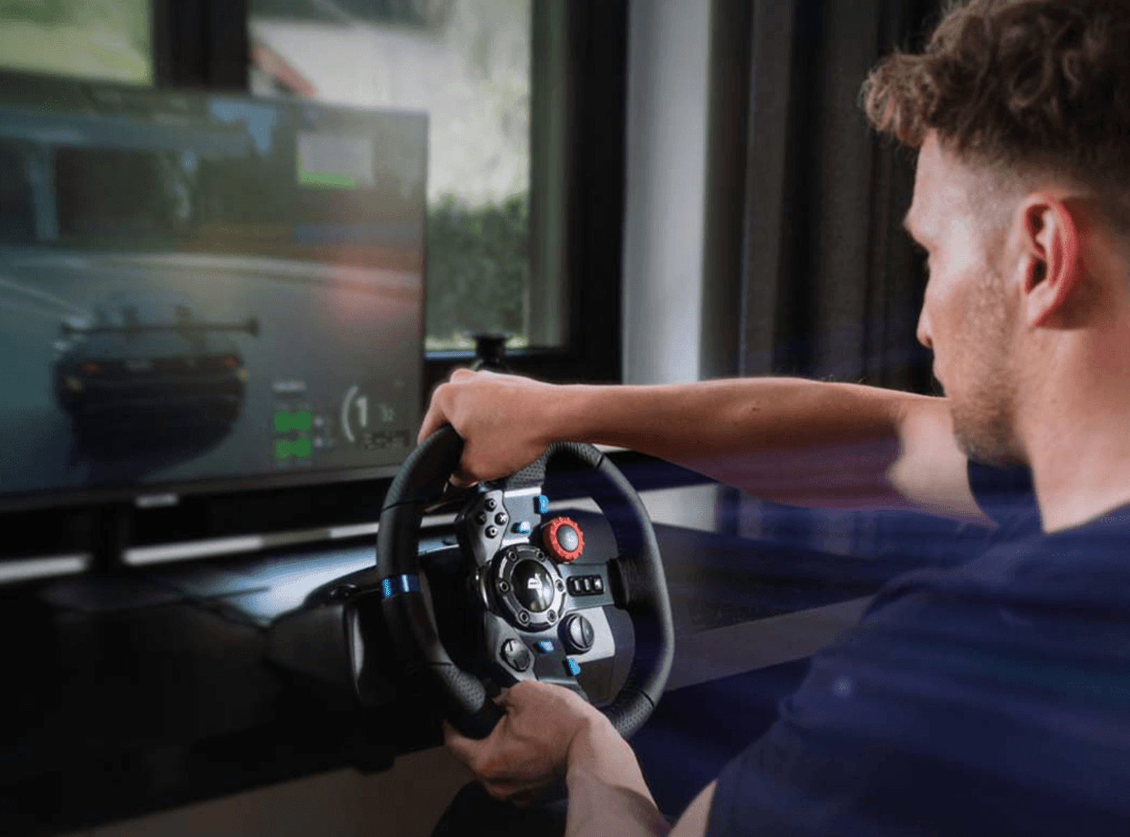 Racing & Flight Simulator Rigs | Best Buy Canada