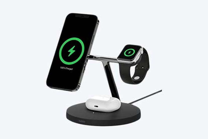 Best Buy: Samsung 9W Qi-Certified Fast Charge Wireless Charging Stand for  iPhone/Android Black EP-N5105TBEGUS