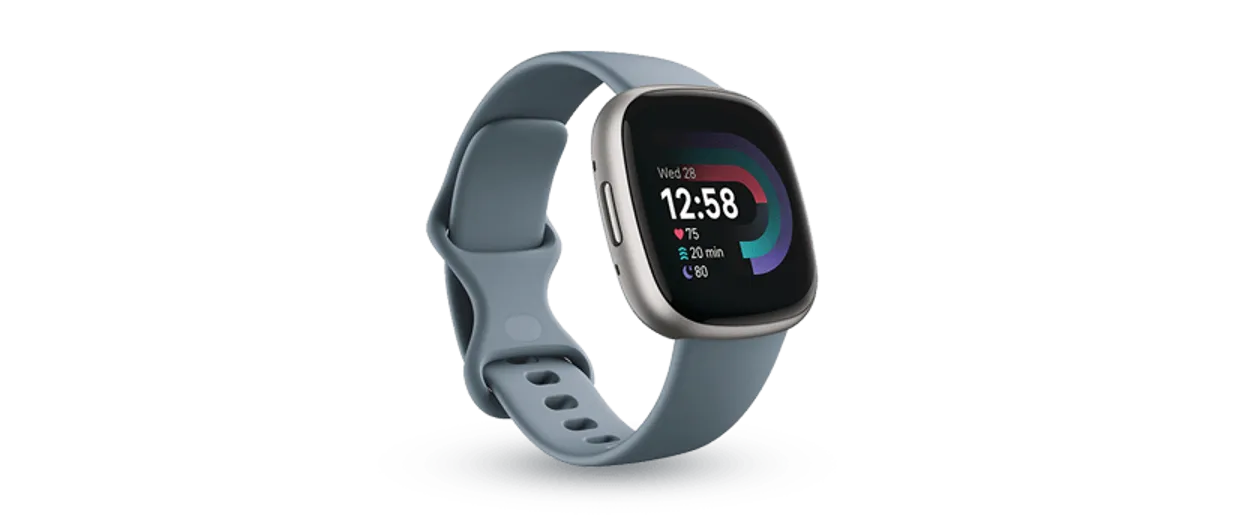 Stubborn Apply Airfield Fitbit Versa 4 Smartwatch | Best Buy Canada